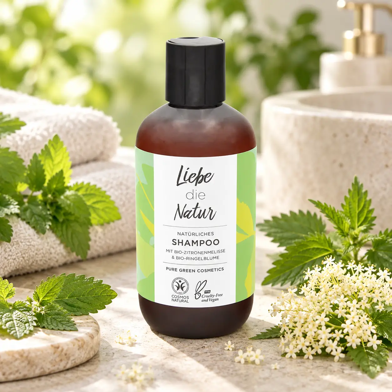 Natürliches Shampoo Zitronenmelisse – Anwendungssituation